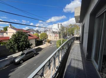 Casa · 346m² · Villa Lynch – Casa en Lote Propio con 4 Unidades