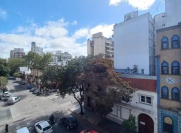 Departamento · 62m² · 3 Ambientes · Departamento de 3 Amb Externo con Balcon