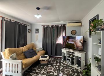 Casa de 5 ambientes, Luján · Oportunidad Para Dos Familias o Para Casa Más Renta