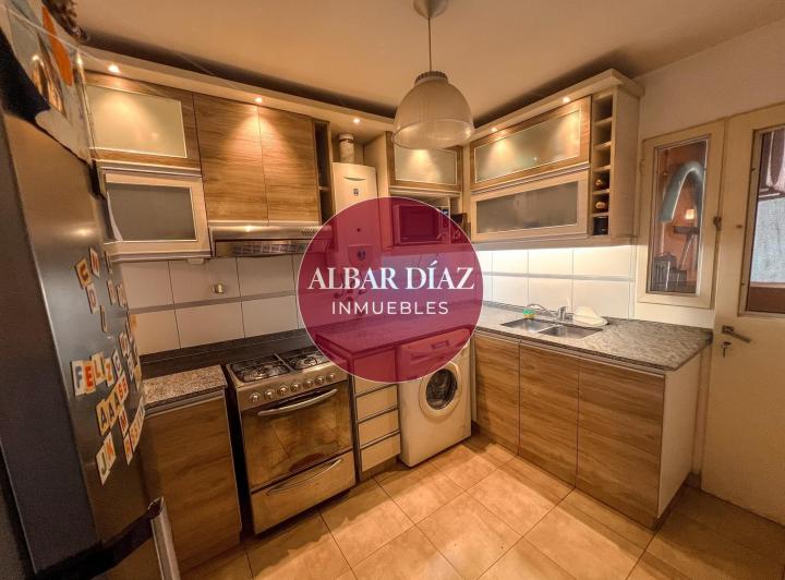 Departamento · 90m² · 7 Ambientes · 1 Cochera