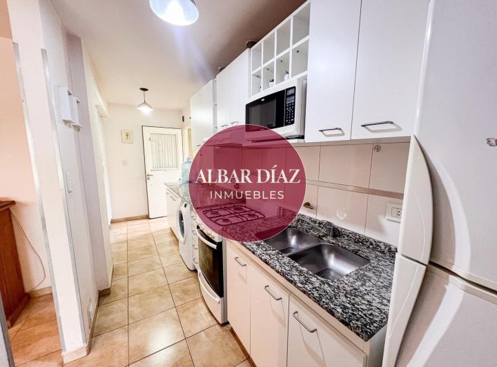 Departamento · 85m² · 6 Ambientes · 1 Cochera
