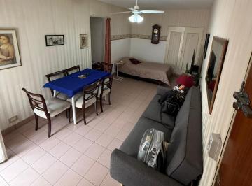 Departamento · 56m² · 3 Ambientes · Venta - Departamento 3 Ambientes - Patio - Bajas Expensas - Permuta - Floresta - Villa Santa Rita