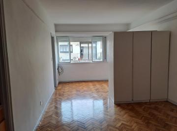 Departamento · 24m² · 1 Ambiente · Monoambiente Al Frente Luminoso en Venta en Recoleta