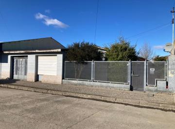 Casa de 3 ambientes, Río Turbio · Oportunidad: Casa con 3 Dorm. y Galería Cerrada, Apta Uso Comercial en
