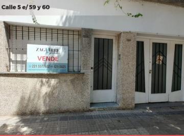 PH de 3 ambientes, La Plata · 5 E - 59 y 60. Vendo P. H Planta Baja Al Frente 2 Dorm. y Patio, Amplio, No Paga Expensas, Muy B
