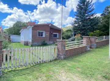 Casa de 5 ambientes, Los Cocos · Chalet en Los Cocos