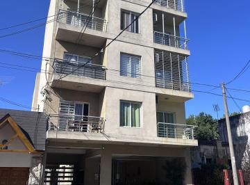 Departamento · 45m² · 2 Ambientes · 1 Cochera · Departamento en Alquiler en Merlo Centro