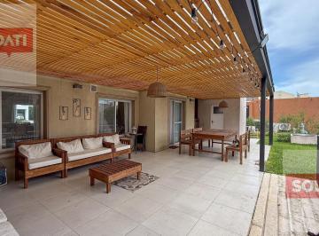 Casa · 150m² · 4 Ambientes · 3 Cocheras · Casa en Venta en Haras Santa Maria - Los Robles - Escobar