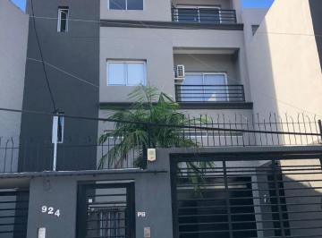 Departamento de 2 ambientes, La Matanza · Alquiler Departamento, Moderno, Frente - 58 Mtros - Madero