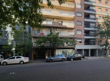 Departamento · 38m² · 4 Ambientes · Departamento en Venta Barrio Abasto 2 Dorm. con Patio Exclusivo Tranquilo Oportunidad Amplio