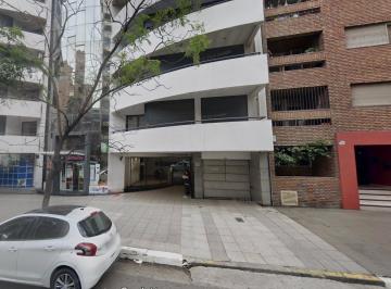 Garage · 14m² · 1 Cochera · Cochera a 300 m Plaza España