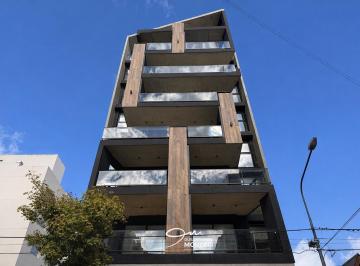 Departamento · 63m² · 2 Ambientes · 1 Cochera · Semipiso de Dos Ambientes a La Calle con Balcón Terraza, Cochera y Baulera