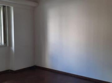 Departamento de 3 ambientes, Rosario · Departamento 3 Dorm. con Patio en Pb en El Corazón de Parque España