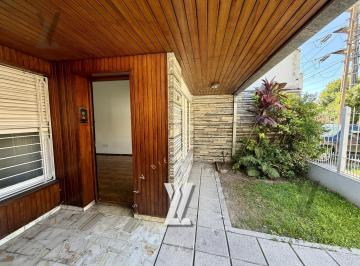 Casa · 240m² · 4 Ambientes · 2 Cocheras · Casa 4 Ambientes en Venta en Quilmes Oeste - Apto Crédito