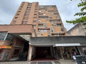 Departamento · 95m² · 6 Ambientes · 1 Cochera · Alquiler – Departamento 3 Dorm. con Cochera y Balcón en Centro de Córdoba