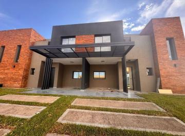 PH · 130m² · 6 Ambientes · 2 Cocheras · Venta Duplex 3 Dorm. San Ignacio Village