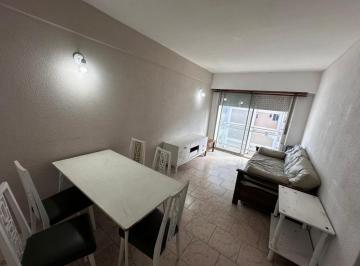 Departamento · 35m² · 2 Ambientes · Alquiler Departamento 2 Ambientes con Balcon Contra Frente