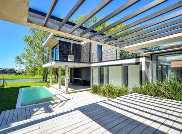 Casa · 200m² · 4 Ambientes · 1 Cochera · Venta - Moderna Casa a Estrenar 4 Ambientes - Rumencó Joven