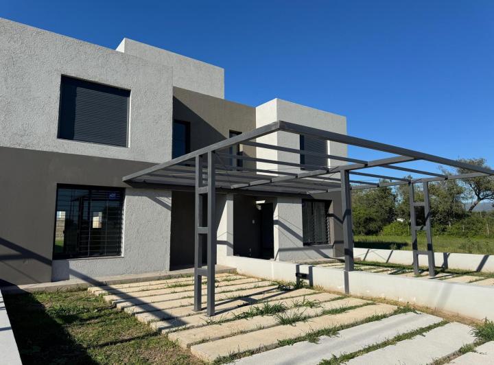 PH · 95m² · 4 Ambientes · 1 Cochera