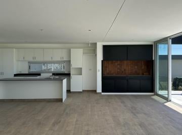 Casa · 210m² · 5 Ambientes · 2 Cocheras · Casa en Venta 4 Dorm. Puerto del Aguila
