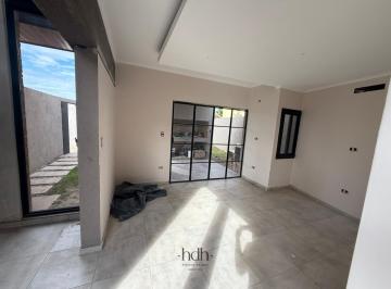 Casa · 85m² · 7 Ambientes · 2 Cocheras · Duplex a La Venta en Parque Capital Sobre Av Tronador 2 Dorm. y 2 Baños con Cochera