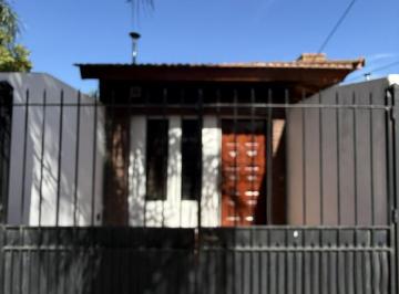 Casa · 50m² · 2 Ambientes · Casa | 2 Ambientes | Jardín | Galpón | Ruta 8 | Pilar