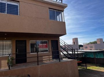 Casa · 57m² · 2 Dormitorios · 1 Cochera · Oportunidad Apto Credito! - Duplex en Venta en Cuesta Colorada de 2 Dorm. - Av Las Acacias