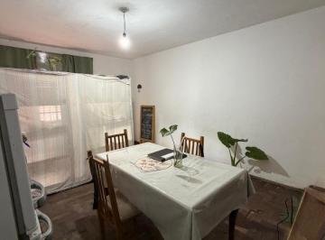 Casa · 110m² · 3 Ambientes · 2 Cocheras · Oportunidad! Casa en Venta Barrio A. T. e 2 Dormitorio