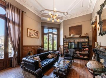 Departamento · 180m² · 5 Ambientes · Impecable 5 Ambientes de Estilo en El Casco Histórico de Buenos Aires