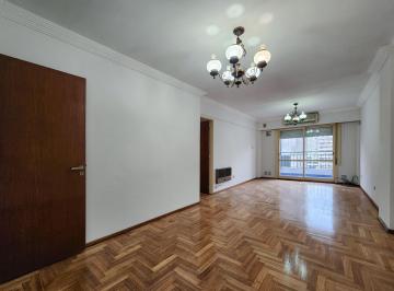 Departamento · 142m² · 6 Ambientes · 1 Cochera · Departamento de 3 Dorm. Más Dependencia y Balcón en El Centro