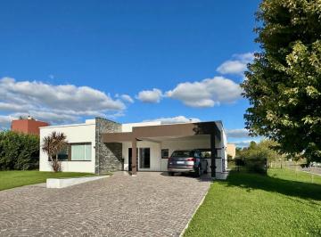 casa en venta canning santa juana · Casa en Santa Juana Canning 4 Dorm.