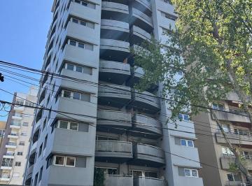 Departamento · 55m² · 2 Ambientes · 1 Cochera · Departamento 2 Ambientes Cochera y Baulera Venta - Alquilado - Quilmes - Apto Crédito
