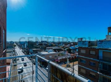 Departamento · 42m² · 2 Ambientes · Luminoso Dpto 2amb + Balcon Vista Abierta