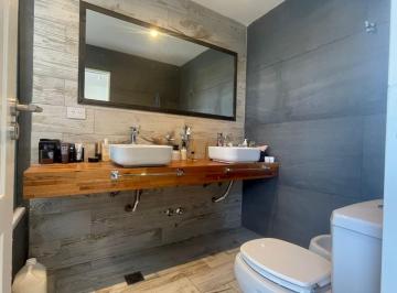 Casa · 800m² · 5 Ambientes · 3 Cocheras · Casa en San Sebastian