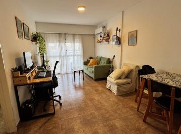 Departamento · 38m² · 2 Ambientes · Montevideo Al 1900 Venta Departamento 1 Dormitorio en Rosario