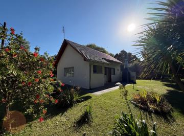Casa · 65m² · 2 Ambientes · Venta - Casa en Esquina en Mar de Cobo