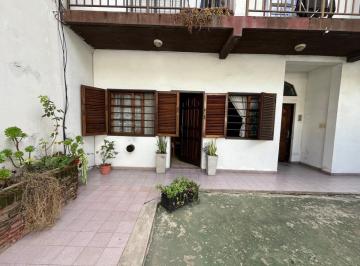 PH de 3 ambientes, La Plata · Venta PH / Departamento Dos Dorm. Patio y Cochera