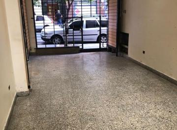 Local comercial · 32m² · 1 Ambiente · Sanchez de Bustamante Al 400 Local Comercial en Almagro Alquiler