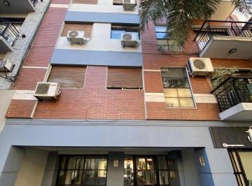 Departamento · 44m² · 2 Ambientes · 1 Cochera · Santilli - Loria 323 5º "D"