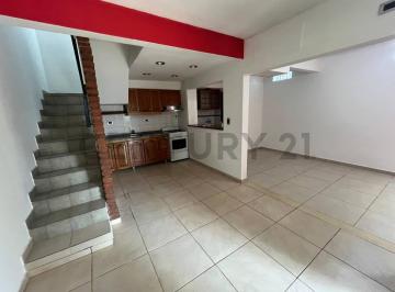 PH · 70m² · 3 Ambientes · Venta PH 3 Ambientes Entrada Independiente Sin Expensas - Castelar