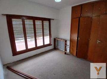 Casa · 236m² · 7 Ambientes · Casa en Venta - 3 Dorm. 3 Baños - Mar del Plata