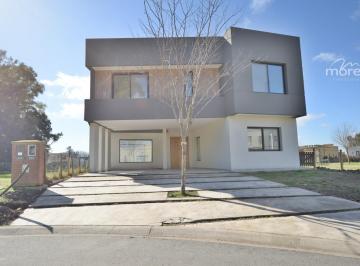 Foto Principal · Casa # - Santo Tomás - 170 m² #id 20763
