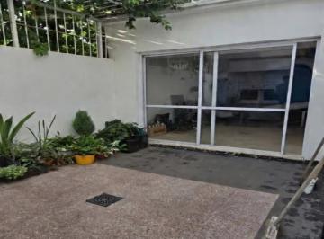PH · 99ha · 5 Ambientes · Venta PH 3 Dorm en Barrio Altamira