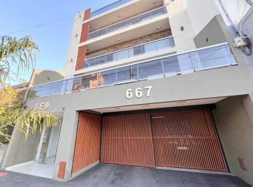 Departamento · 100m² · 4 Ambientes · 2 Cocheras · Departamento en Venta - 4 Ambientes con 2 Cocheras