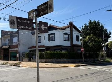 Consultorio · 170m² · 7 Ambientes · 2 Cocheras · Alquiler de Casa - Consultorio - Comercial o Particular