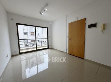 Departamento · 38m² · 2 Ambientes · Semipiso en Azcuenaga y Av Santa Fe - Impecable Balcon Apto Profesional Todo Sol