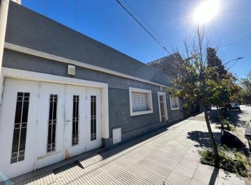 Casa de 9 ambientes, Córdoba · Casa en Venta 3 Dorm. - Gran Patio - Quincho - B° Talleres