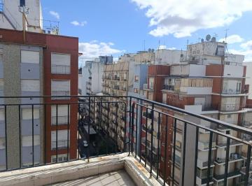 Departamento de 2 ambientes, Mar del Plata · 2 Ambientes C/dependencia a La Calle C/balcon Aterrazado