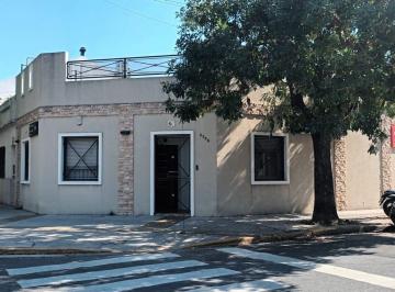 Casa de 4 ambientes, Monte Castro · Casa en Devoto de 4 Ambientes