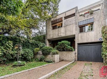 Casa · 270m² · 6 Ambientes · 3 Cocheras · Casa en Villa Devoto